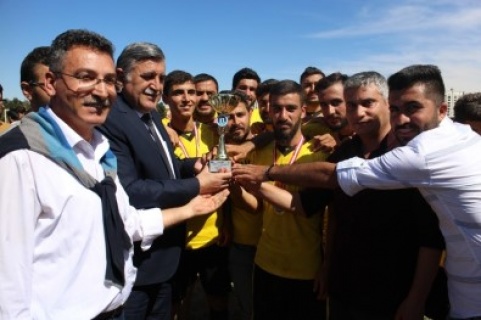 Harran Üniversitesinde 25.Yıl Futbol Turnuvası Sona Erdi