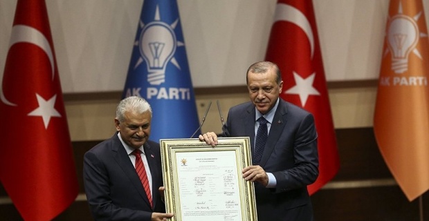 Cumhurbaşkanı Erdoğan, AK Partili oldu