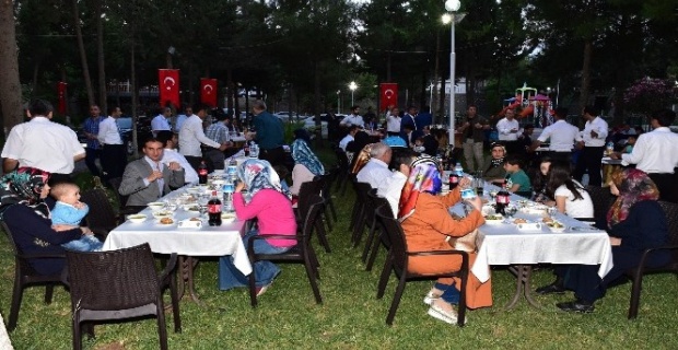Eminiyet Müdürlüğünden Şehit ve Gazi ailelerine iftar yemeği