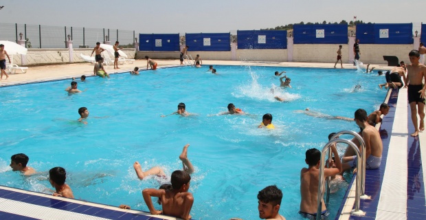 Haliliye'den ücretsiz havuz