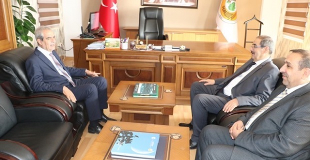 Demirkol Orman Bölge Müdürümü Ahmet ÜNVER'i ziyaret etti.