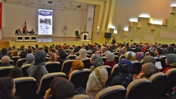 Harran Üniversitesinde Mehmet Akif Ersoy'u anma günü programı