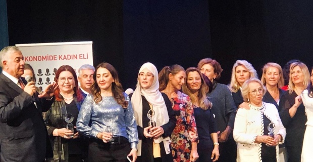 Yazmacı'ya “Anadolu’da Fark Yaratan Kadın Girişimci Başarı Ödülü”