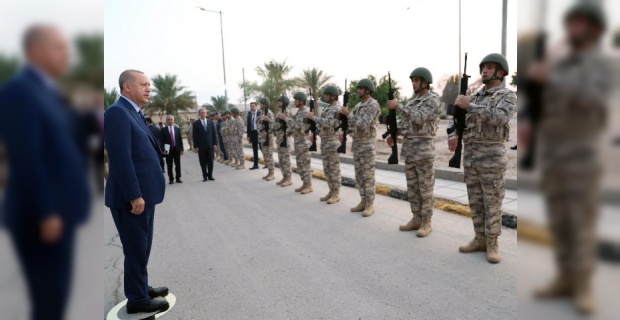 Cumhurbaşkanı Erdoğan,Katar'daki Türk-Katar Birleşik Müşterek Kuvvet Komutanlığını Ziyaret Etti.