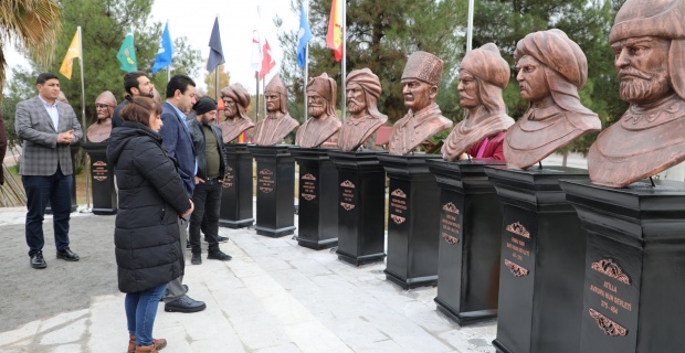 Başkan Özyavuz "15 Temmuz Şehitler Anıtı Yenileniyor"