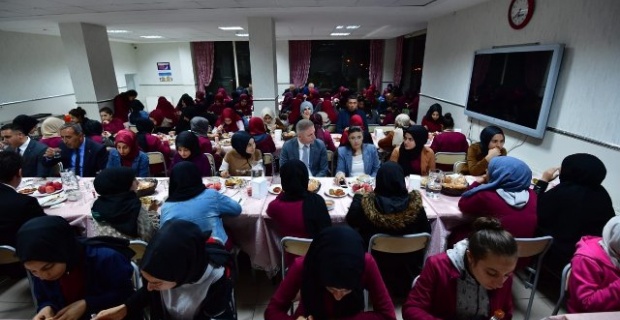 Gaziantep Valisi Gül "kapımız her zaman açık"