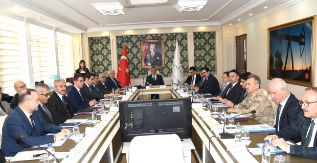Adıyaman Valisi Pekmez,Bağımlılıkla Mücadele toplantısı'na Başkanlık Yaptı.
