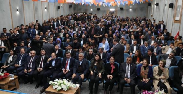 AK Parti Bozova'da Süleyman Deveci Güven Tazeledi.