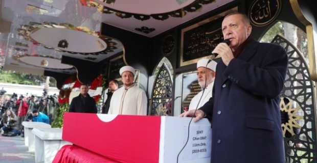 Cumhurbaşkanı Erdoğan, şehit Jandarma Uzman Onbaşı Cihan Erat’ın cenaze törenine katıldı