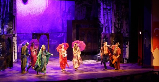 İzmir Devlet Tiyatroları Adıyaman'da