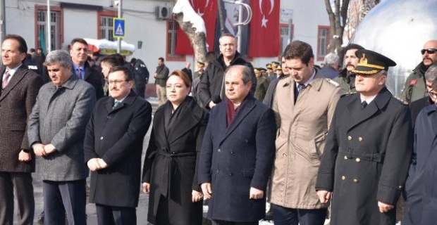 Rektör Karabulut "Gazi Mustafa Kemal Atatürk ve silah arkadaşlarını rahmetle ve saygıyla anıyorum"