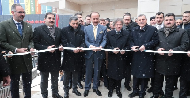 Şanlıurfa'da Köprü Kütüphane Hizmete Açıldı.