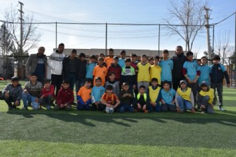 Vali Güzeloğlu "Geleceğin futbolcularını yetiştiriyoruz"
