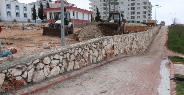 Halfeti Belediyesi çevre düzenleme çalışmaları başlatıldı.