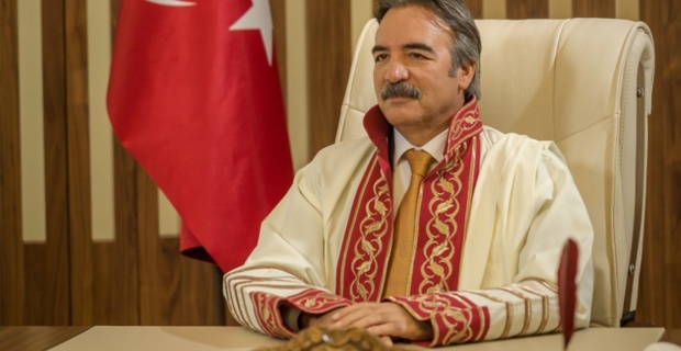 Nevşehir Hacı Bektaş Veli Üniversitesi Rektörü Bağlı görevden alındı