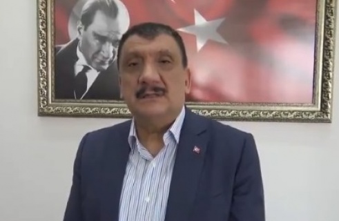 Başkan Gürkan "Pazartesi 200 ayrı ekiple evlere maske dağıtımına başlıyoruz."