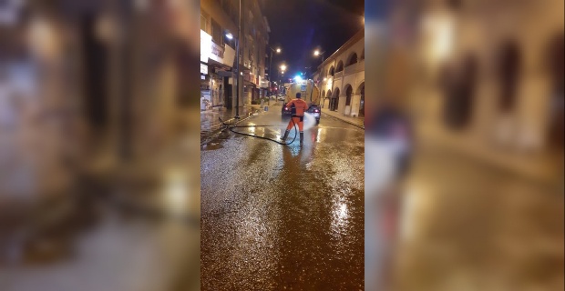 Battalgazi Belediyesi "Sizin için yıkarız bu sokakları yeter ki siz Evde Kal’maya devam edin"