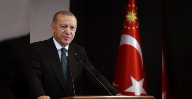 Cumhurbaşkanı Erdoğan "Normal hayata dönüşü kademe kademe başlatacağız"