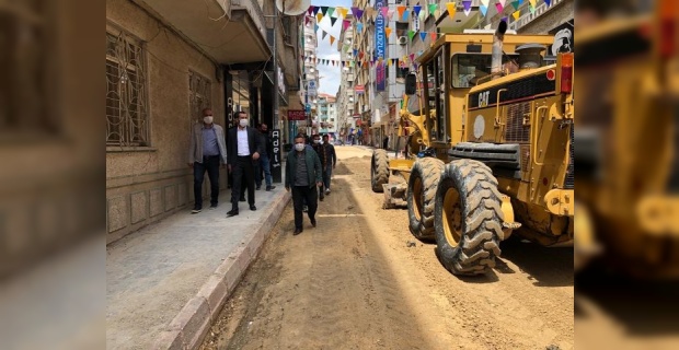 Elazığ Belediye Başkanı Şerifoğulları "Sizler için sürekli sahadayız"