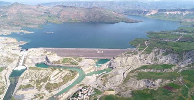 Ilısu Barajı elektrik enerjisi üretimine başlıyor.