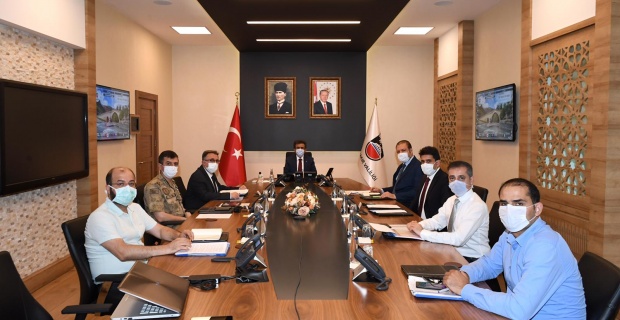 Diyarbakır'da Pandemi Durum Değerlendirme Toplantısı gerçekleştirildi.