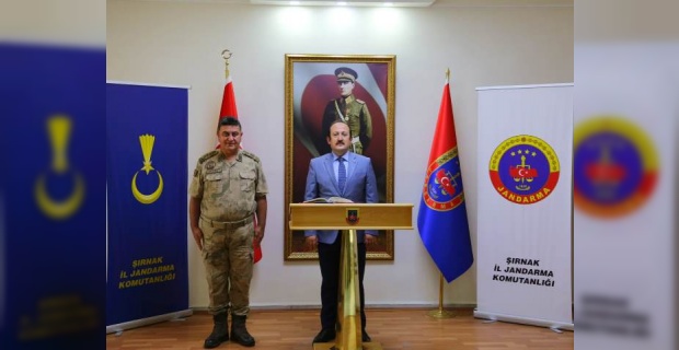 Şırnak Valisi Pehlivan,İl Jandarma Komutanlığı'nı ziyaret etti.