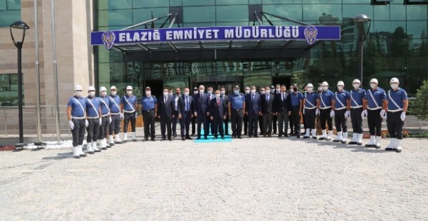 Emniyet Genel Müdürü Aktaş,Elazığ’da bir dizi ziyaret gerçekleştirdi.