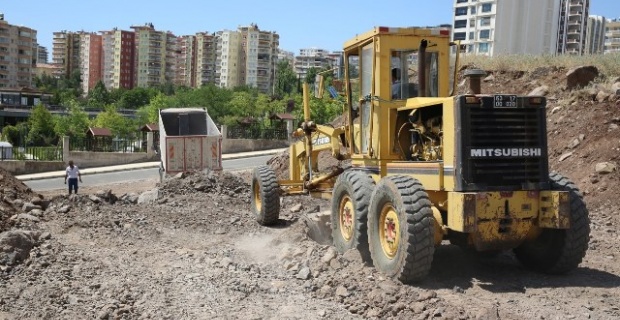 Karaköprü Belediyesi,Doğukent'e yeni yollar kazandırıyor