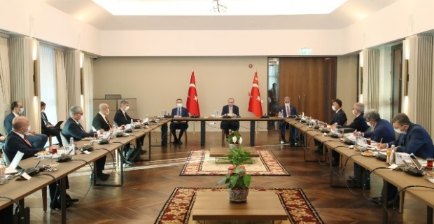 Erdogan,Bitlis’te bölge valileriyle toplantı yaptı.