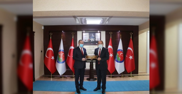 (IKBY) Bölge Bakanı Aydın Maruf Selim,Vali Pehlivan’ı ziyaret etti.