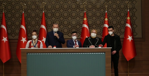 Bakan Selçuk "Cumhurbaşkanı Erdoğan’ın Teşrifleri ile Sosyal Atama Törenimizi Gerçekleştirdik"