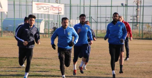 Şanlıurfaspor Ankara Demirspor maçı hazırlıklarına başladı.