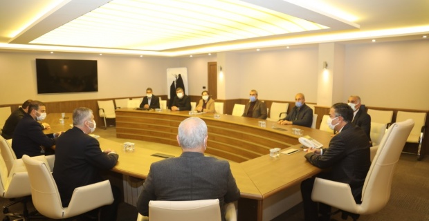 Toplu İş Sözleşmelerinin ilk oturumu Genel Sekreter Kırıkçı’nın başkanlığında gerçekleştirildi