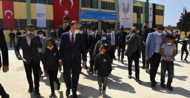 Barış Pınarında İki Okul Daha Hayırseverlerin Desteğiyle Onarıldı