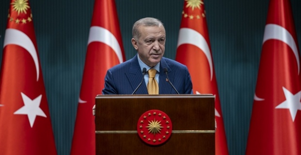 Cumhurbaşkanı Erdoğan "Baharın müjdecisi, barış ve kardeşliğin simgesi Nevruz Günü'nü tebrik ediyorum"