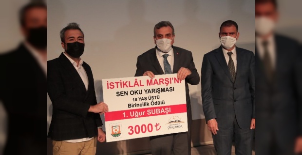 "İstiklal Marşını sen oku " yarışmasını kazananlar ödüllerini aldı