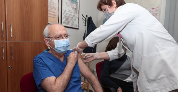 Kılıçdaroğlu "Tüm sağlık emekçilerimize bir kez daha şükranlarımızı sunuyoruz"