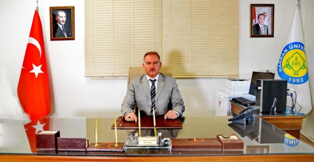 Harran Üniversitesinde Urfalı Rektör Yardımcısı sebepsiz görevden alındı