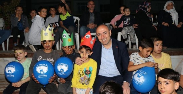 Başkan Aksoy "Bugün sizin gününüz değerli çocuklar."