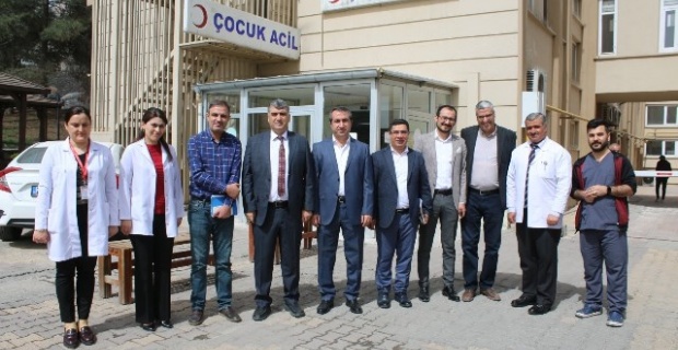 Şanlıurfa İl Sağlık Müdürü Prof.Dr. Mehmet GÜLÜM Balıklıgöl Devlet Hastanesinde yeni açılan Çocuk servisini ziyaret etti