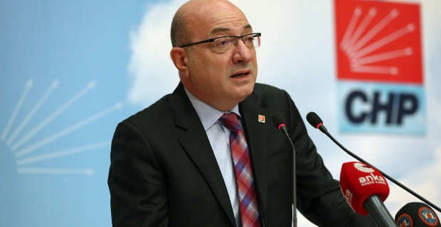 İlhan Cihaner, CHP genel başkan adaylığından çekildi