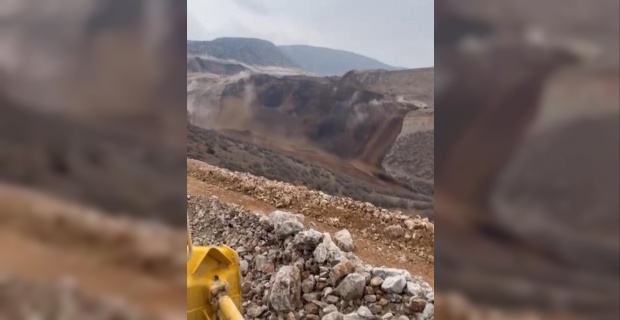 Erzincan'da Toprak Kayması!