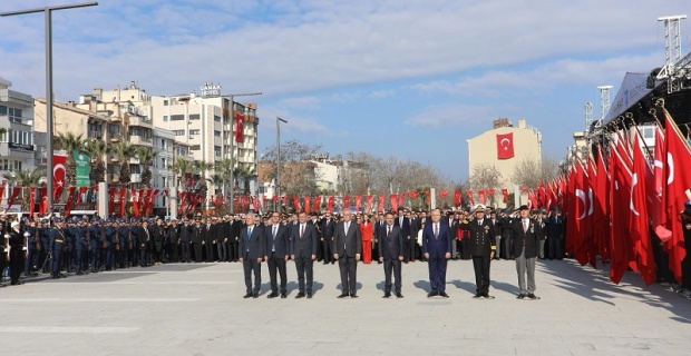 18 Mart Şehitleri Anma Günü ve Çanakkale Deniz Zaferi Programı Cumhuriyet Meydanı’ndaki Törenle Başladı