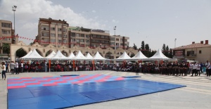 19 Mayıs Atatürk’ü Anma Gençlik ve Spor Bayramı Şanlıurfa’da çeşitli etkinliklerle kutlandı.