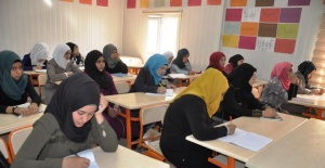 8 bin Suriyeli öğrenci ders başı yaptı