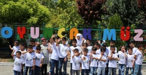 Oyuncak Müzesi Suriyeli Yetimleri Ağırladı