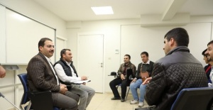 Haliliye'den engelli vatandaşları yönelik E-KPSS kursu