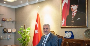 Peltek "Mustafa Kemal’i ve Cumhuriyeti iyi anlamak gerekir"