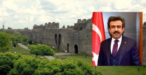 Diyarbakır Valisi Güzeloğlu "Surlar, tarihin tanığı ve Diyarbakır’ın varlığıdır"