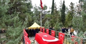 Gaziantep'te Özdemir Bey mezarı başında anıldı.